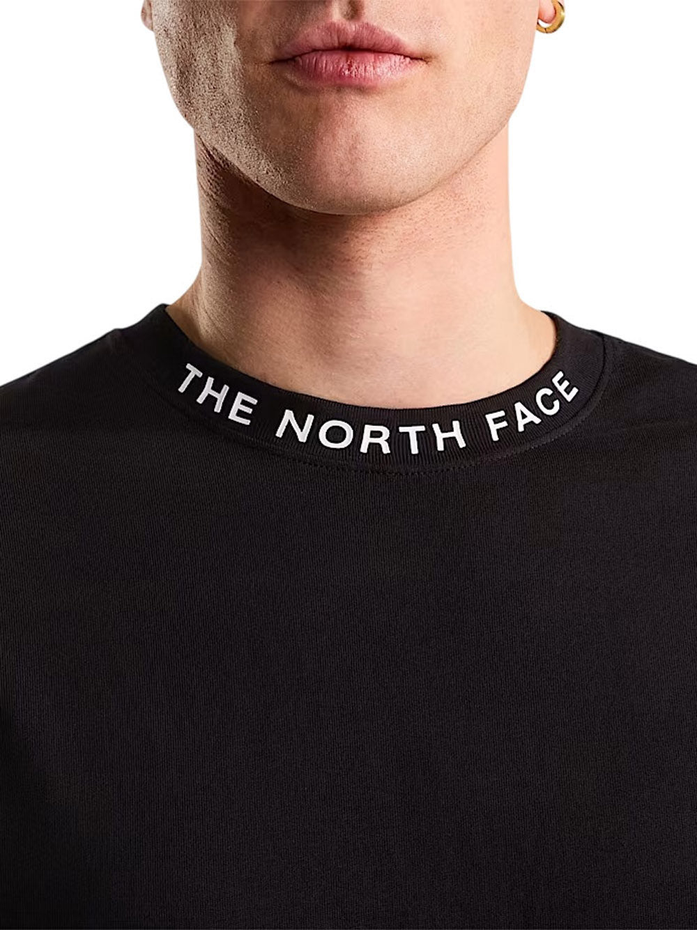THE NORTH FACE T-Shirt The North Face Zumu Relaxed - Nero Nero
