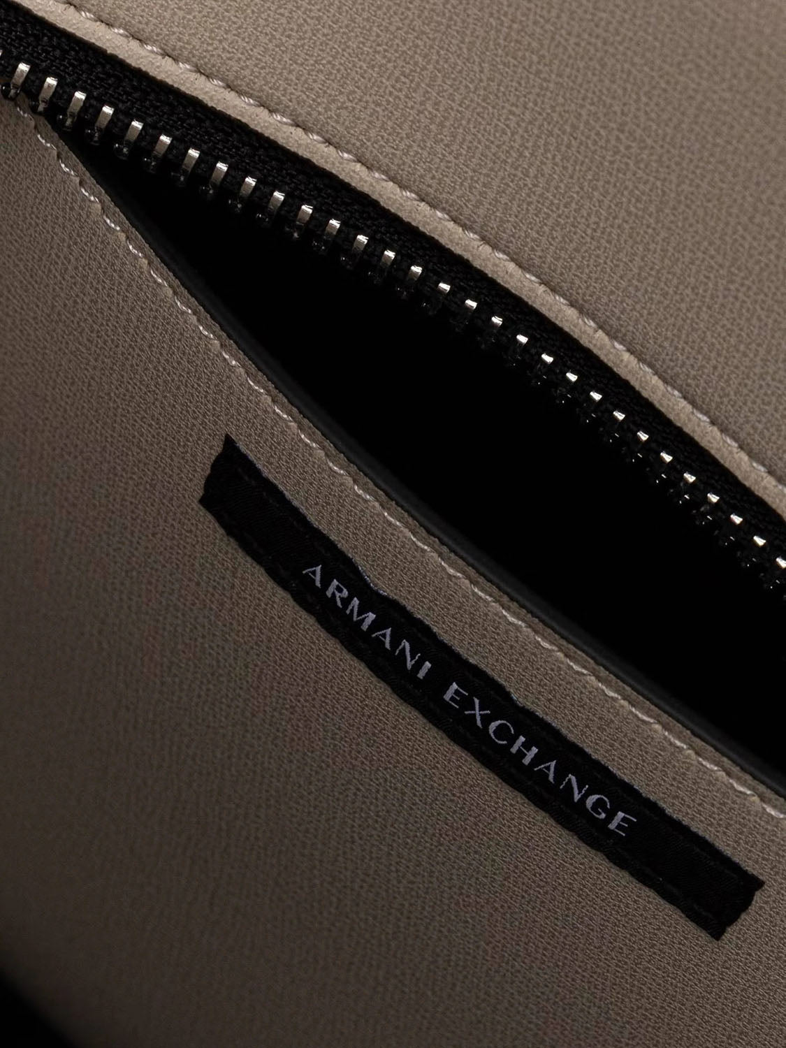 ARMANI EXCHANGE Borsa Tote Con Logo Frontale E Doppi Manici Armani Exchange - Script Script