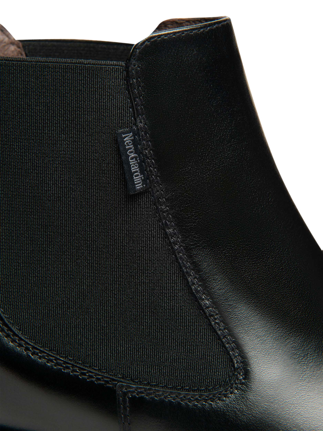 NERO GIARDINI Nero Giardini Stivaletti Chelsea Donna in Pelle Nero Nero