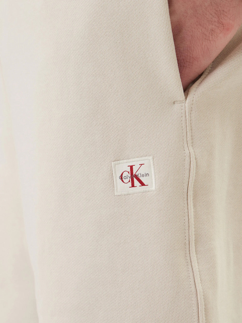 CALVIN2 2USCITA Calvin Klein Short Sportivi 350Terry Badge - Beige OATMEAL