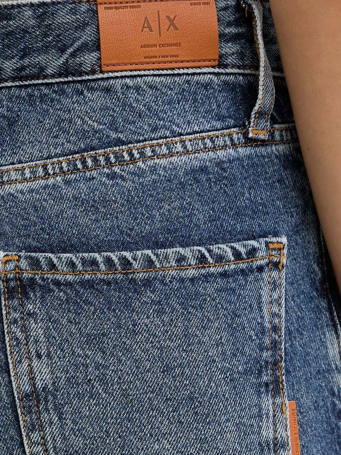 ARMANI EXCHANGE Jeans 5 Tasche Fit Over In Denim Di Cotone Rigido Armani Exchange - Blu Denim Blue Denim