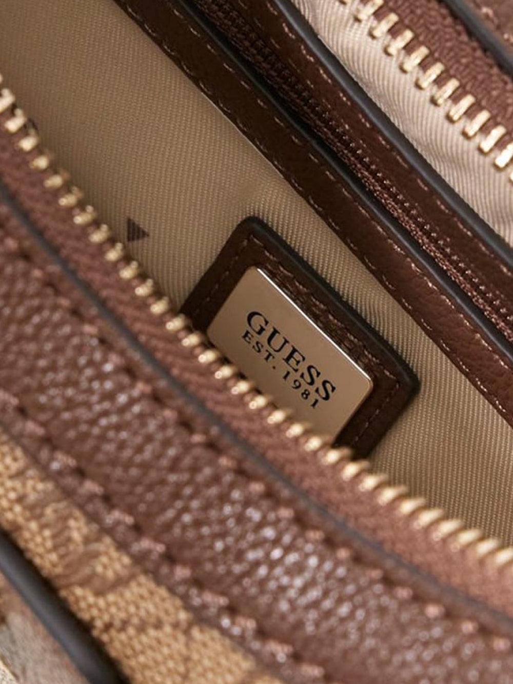 GUESS 1 USCITA Guess Borsa A Mano Lindsey Coal Beige